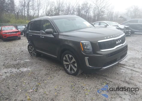 2022 Kia Telluride Ex z USA, uszkodzony, nr VIN 5XYP3DHCXNG230576